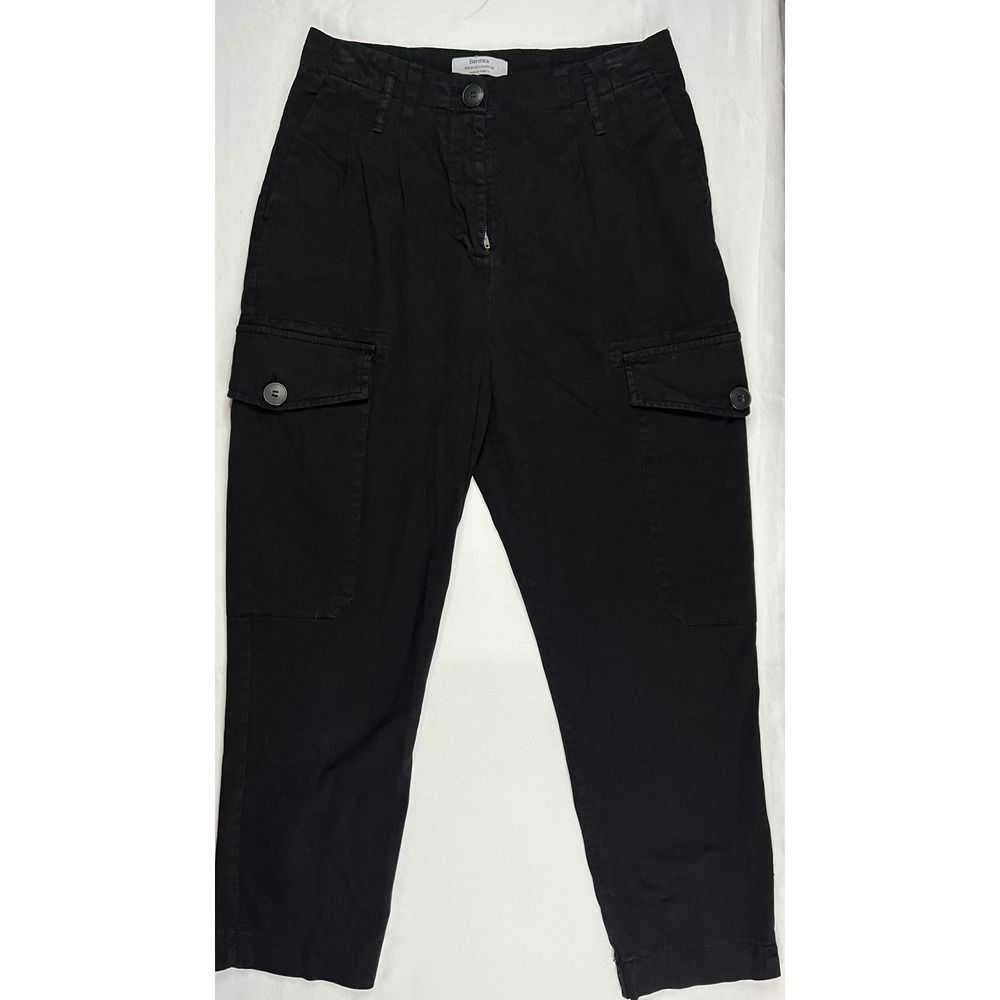 Bershka Womens Black High Waisted Cargo Pants Tapered Cropped Size US 8